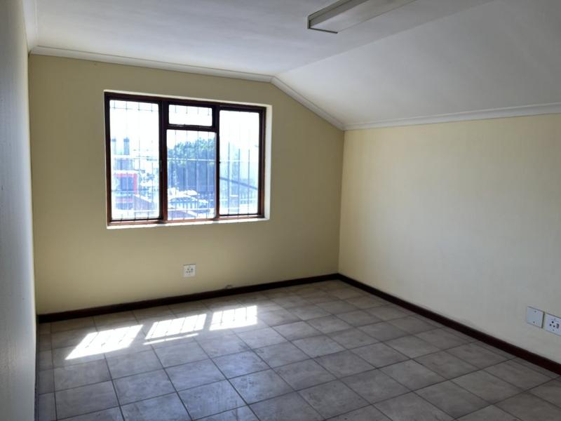 To Let commercial Property for Rent in Killarney Gardens Western Cape
